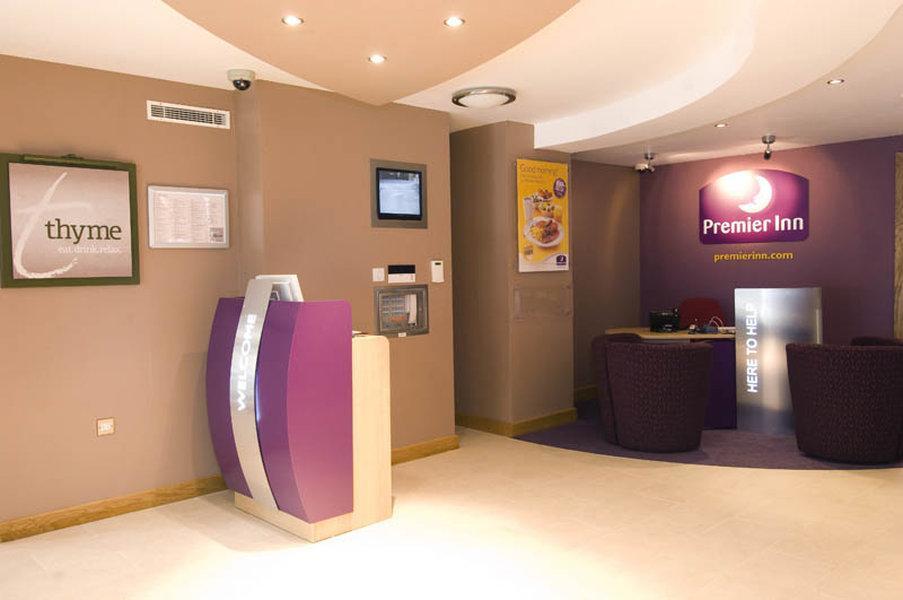 Premier Inn Brentwood Exteriör bild